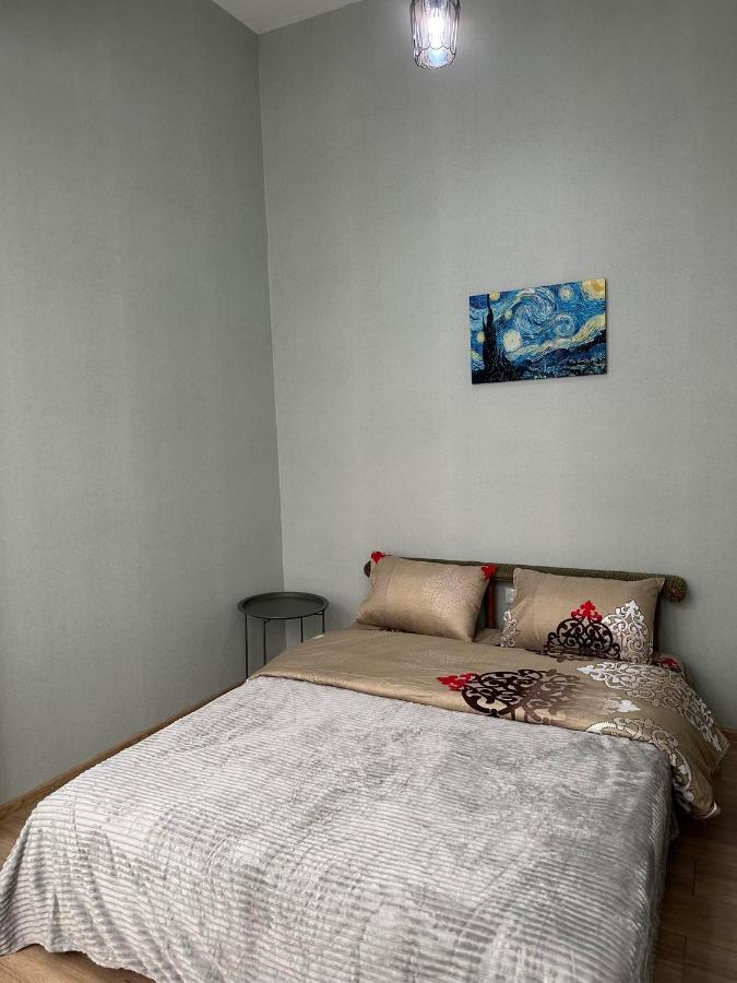 Bina Orbeliantan Apartment Tbilisi Ngoại thất bức ảnh