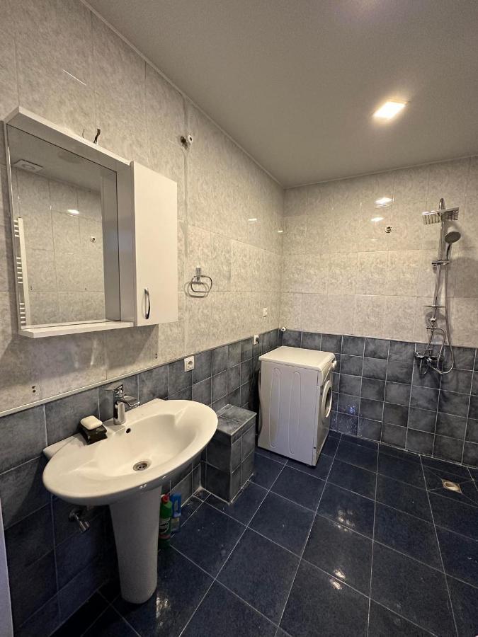 Bina Orbeliantan Apartment Tbilisi Ngoại thất bức ảnh